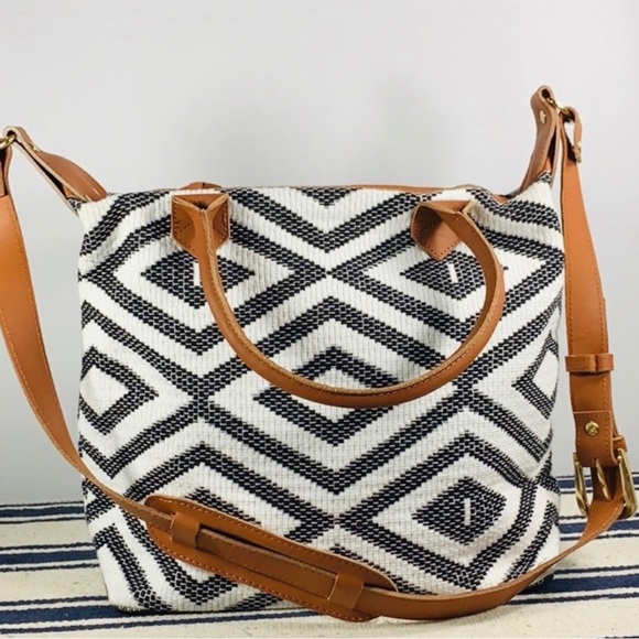 tribe alive Handbags - Tribe Alive Carry All